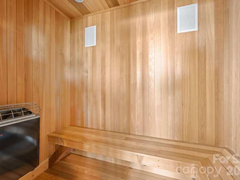 1938 Main Street, Blowing Rock, NC 28605.  MLS# CAR4382801, YatesRealty ID 22773. 