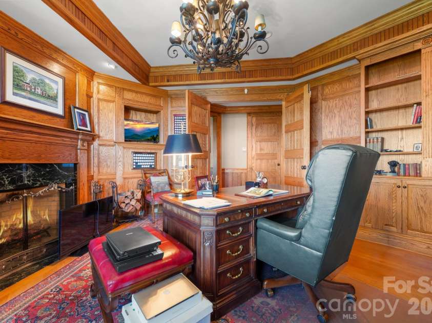 1938 Main Street, Blowing Rock, NC 28605.  MLS# CAR4382801, YatesRealty ID 22773. 