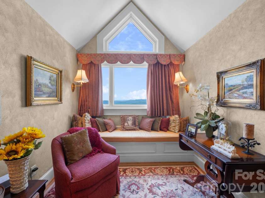 1938 Main Street, Blowing Rock, NC 28605.  MLS# CAR4382801, YatesRealty ID 22773. 