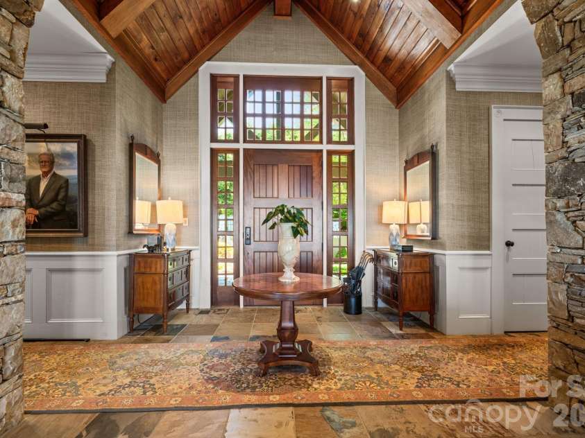 1938 Main Street, Blowing Rock, NC 28605.  MLS# CAR4382801, YatesRealty ID 22773. 