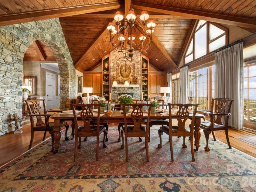 1938 Main Street, Blowing Rock, NC 28605.  MLS# CAR4382801, YatesRealty ID 22773. 