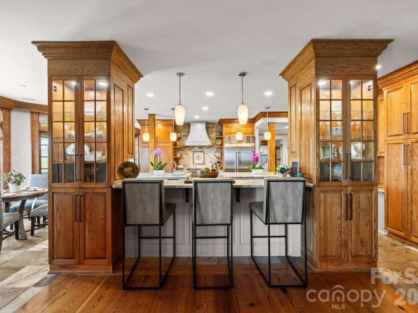 1938 Main Street, Blowing Rock, NC 28605.  MLS# CAR4382801, YatesRealty ID 22773. 