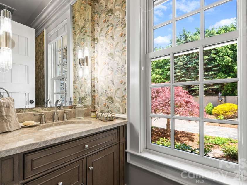 1938 Main Street, Blowing Rock, NC 28605.  MLS# CAR4382801, YatesRealty ID 22773. 