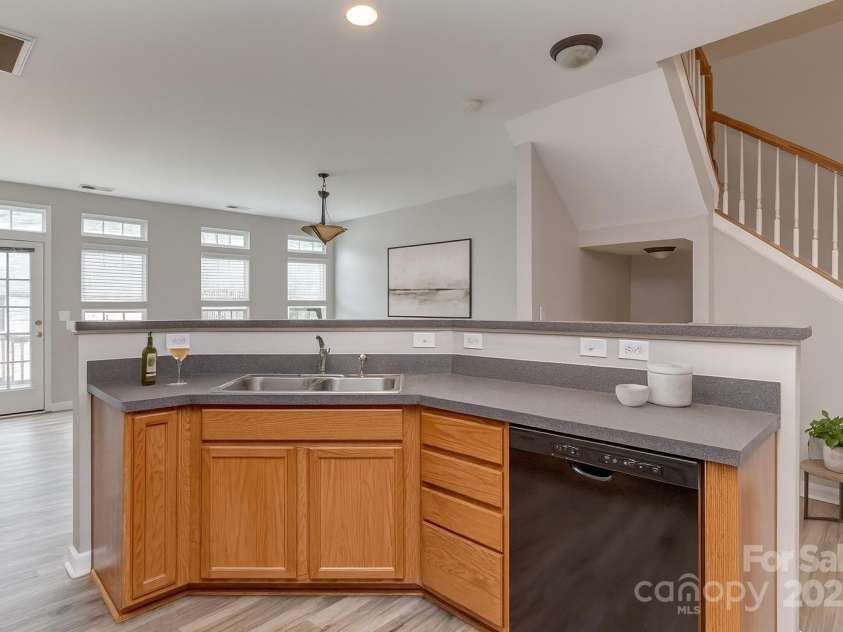 2169 Belle Vernon Avenue, Charlotte, NC 28210.  MLS# CAR4265840, YatesRealty ID 22774. Virtually Staged