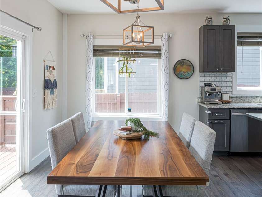 14 Alice Clement Lane, Asheville, NC 28803.  MLS# CAR4267908, YatesRealty ID 22776. 