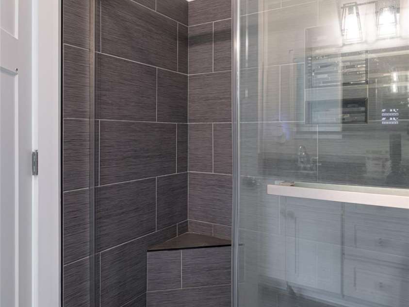 14 Alice Clement Lane, Asheville, NC 28803.  MLS# CAR4267908, YatesRealty ID 22776. 