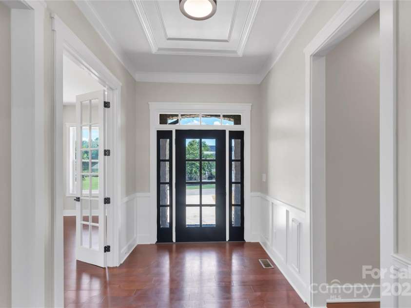 106 Kelly Marie Court, Kings Mountain, NC 28086.  MLS# CAR4272606, YatesRealty ID 22777. 