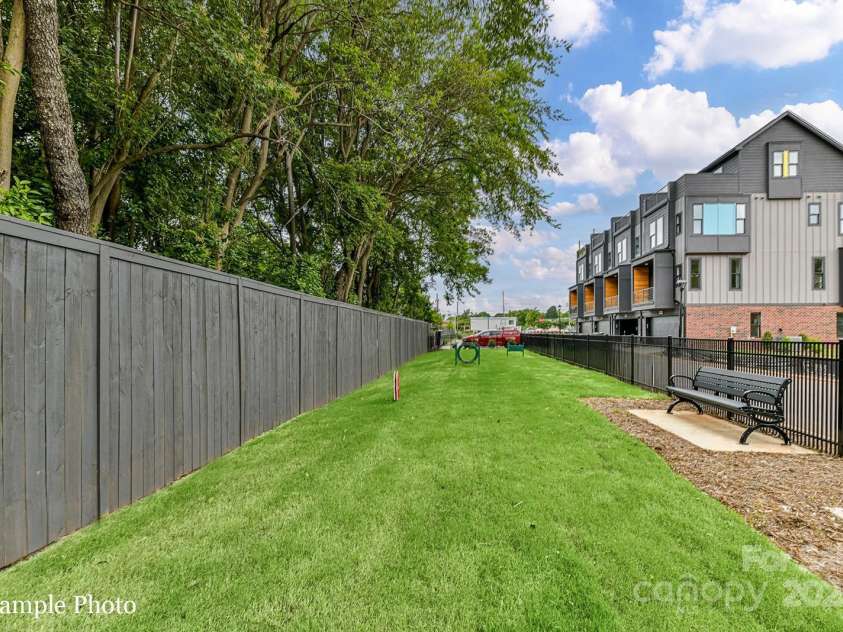 3010 Khan Park Drive, Charlotte, NC 28206.  MLS# CAR4273903, YatesRealty ID 22778. Dog Park