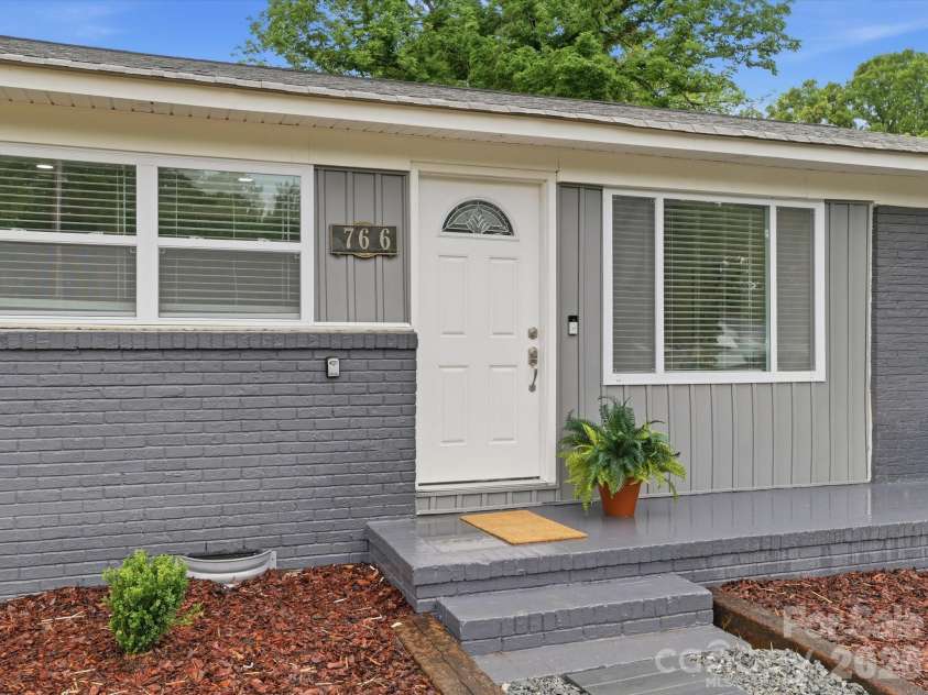 766 Briarcliff Road, Rock Hill, SC 29730.  MLS# CAR4374745, YatesRealty ID 22779. 