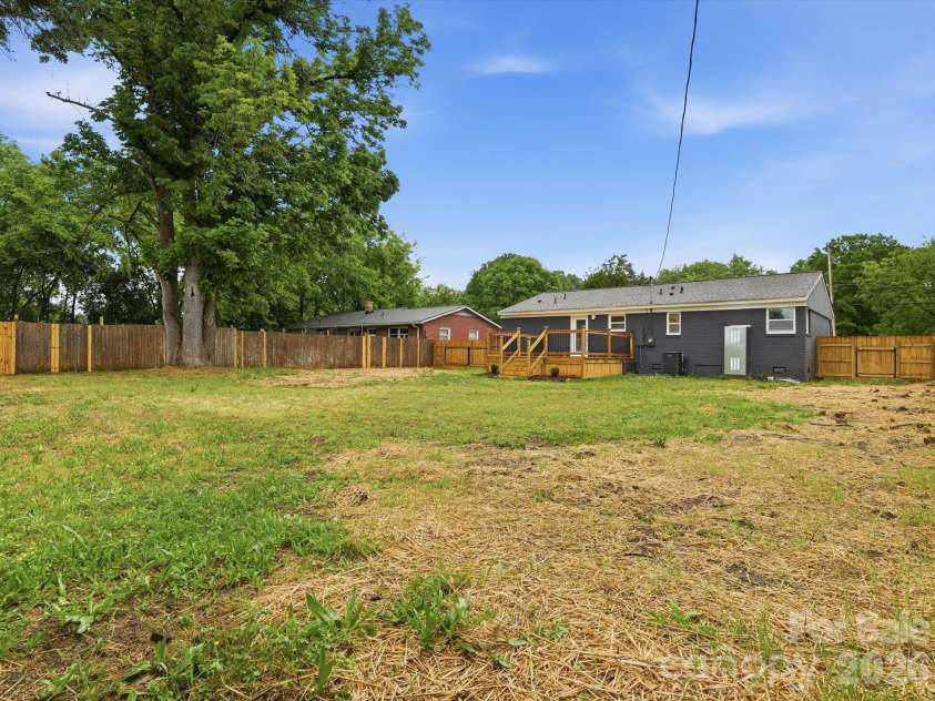 766 Briarcliff Road, Rock Hill, SC 29730.  MLS# CAR4374745, YatesRealty ID 22779. 