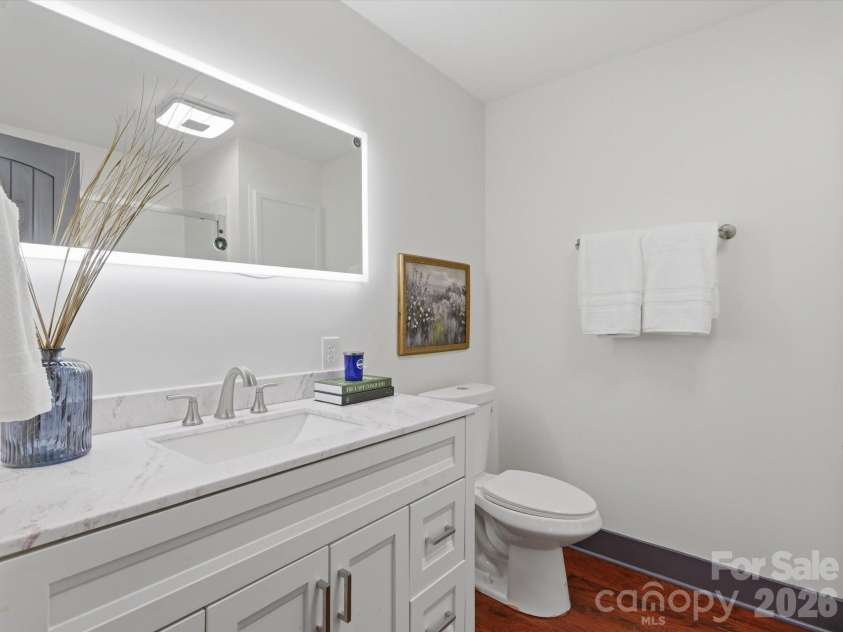 766 Briarcliff Road, Rock Hill, SC 29730.  MLS# CAR4374745, YatesRealty ID 22779. Primary bath