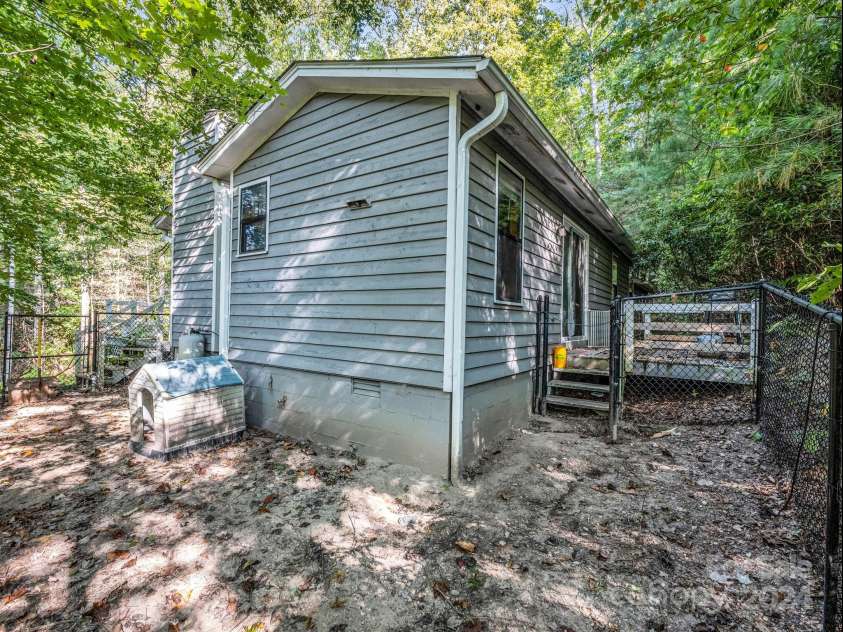 1156 Crab Creek Road, Hendersonville, NC 28739.  MLS# CAR4182809, YatesRealty ID 2278. 