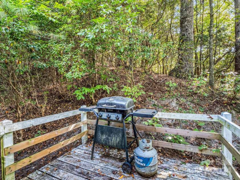 1156 Crab Creek Road, Hendersonville, NC 28739.  MLS# CAR4182809, YatesRealty ID 2278. 