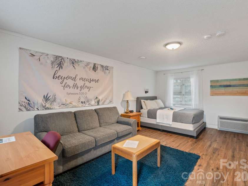 6692 Valwood Road, Conover, NC 28613.  MLS# CAR4334418, YatesRealty ID 2278. Interior cabin #1