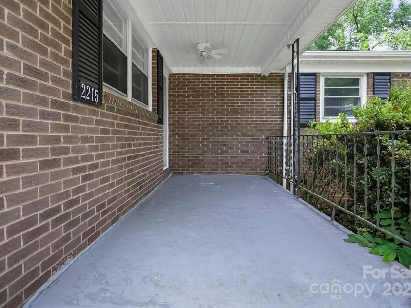 2215 Hodgin Street, Gastonia, NC 28056.  MLS# CAR4274409, YatesRealty ID 22780. 