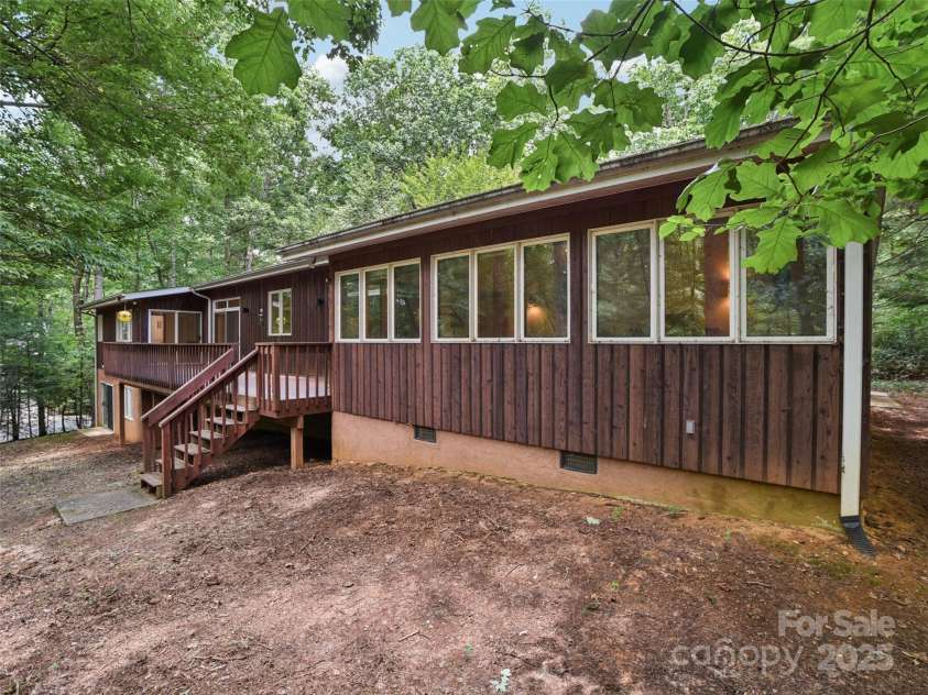 105 Sunningdale Drive, Flat Rock, NC 28731.  MLS# CAR4274018, YatesRealty ID 22781. Back of the House