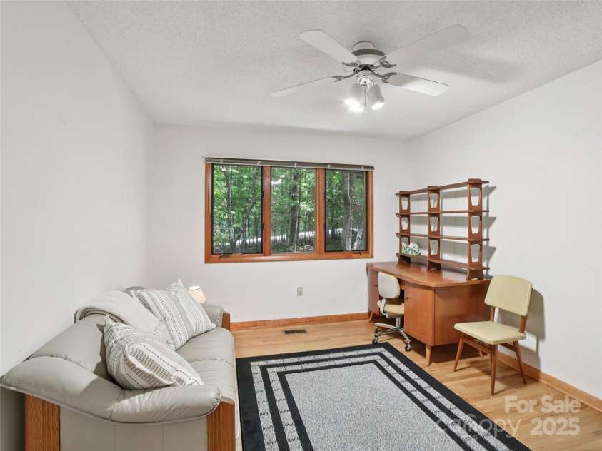 105 Sunningdale Drive, Flat Rock, NC 28731.  MLS# CAR4274018, YatesRealty ID 22781. Bedroom #3
