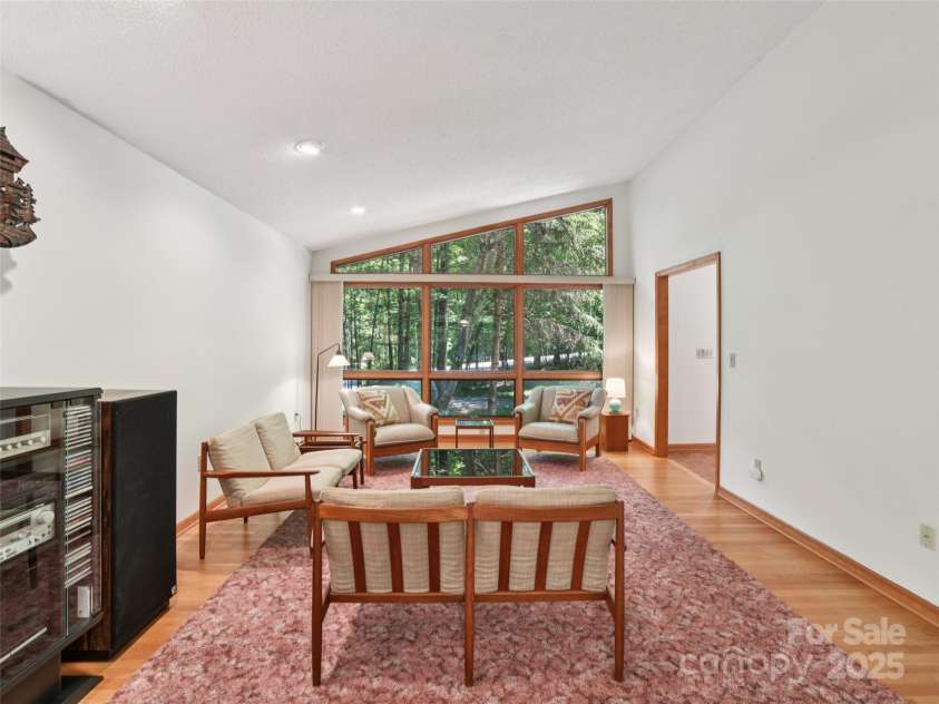 105 Sunningdale Drive, Flat Rock, NC 28731.  MLS# CAR4274018, YatesRealty ID 22781. Living Room off Foyer