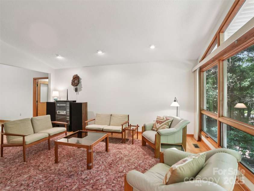 105 Sunningdale Drive, Flat Rock, NC 28731.  MLS# CAR4274018, YatesRealty ID 22781. Living Room off Foyer