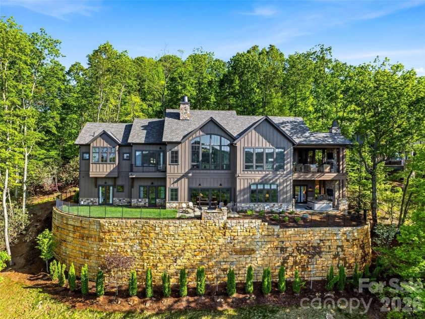 32 Featherstone Trail, Arden, NC 28704.  MLS# CAR4376714, YatesRealty ID 22781. 