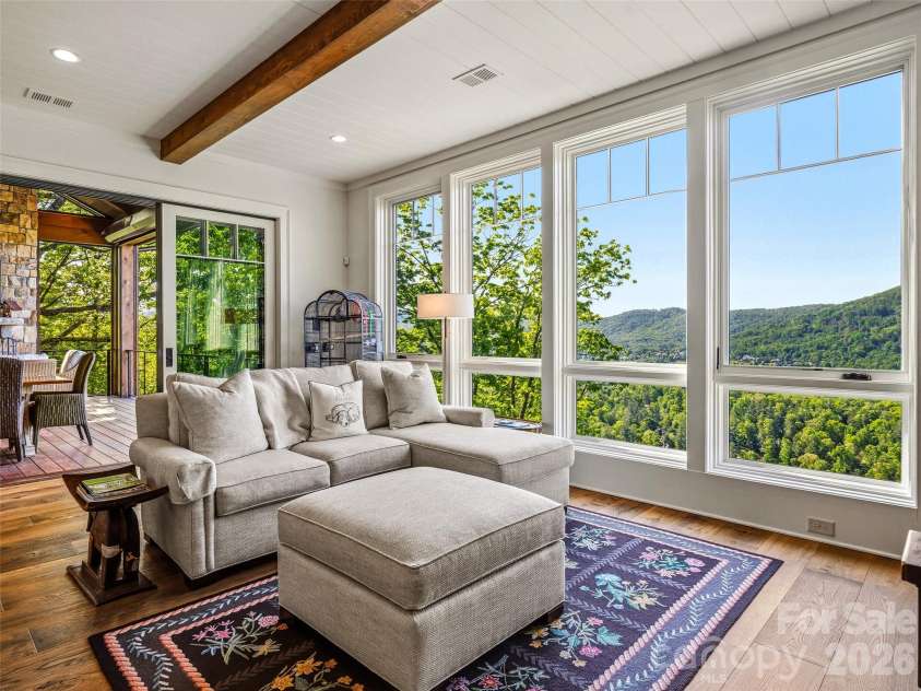 32 Featherstone Trail, Arden, NC 28704.  MLS# CAR4376714, YatesRealty ID 22781. 