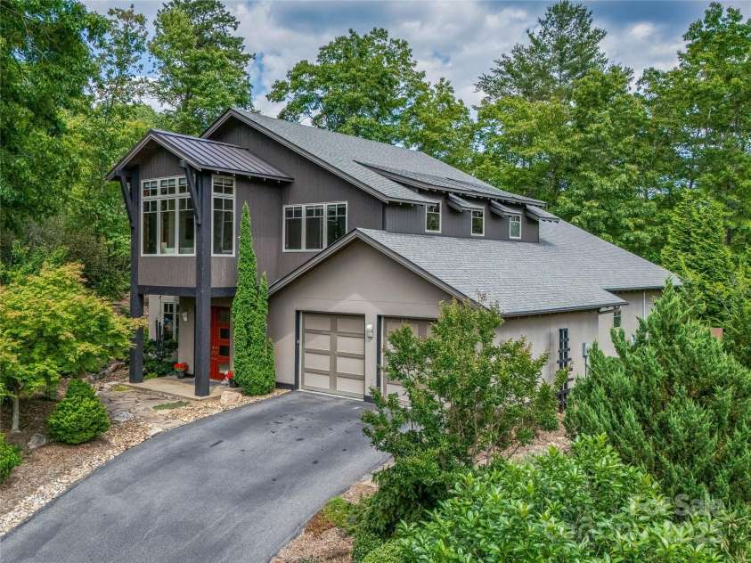 3 Turkey Roost Court, Fairview, NC 28730.  MLS# CAR4273755, YatesRealty ID 22782. 3 Turkey Roost Court, Southcliff - Fairview, NC