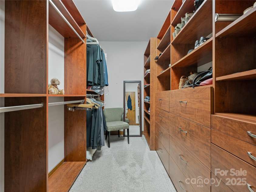 3 Turkey Roost Court, Fairview, NC 28730.  MLS# CAR4273755, YatesRealty ID 22782. Walk in closet