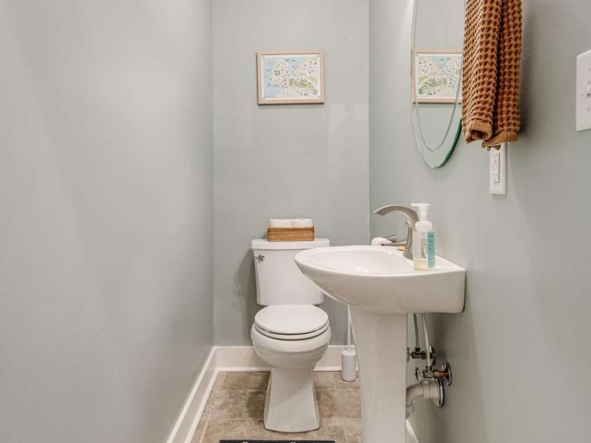 345 Osborne Road, Brevard, NC 28712.  MLS# CAR4376031, YatesRealty ID 22782. 