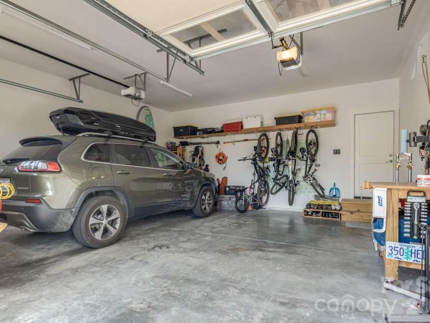 345 Osborne Road, Brevard, NC 28712.  MLS# CAR4376031, YatesRealty ID 22782. 