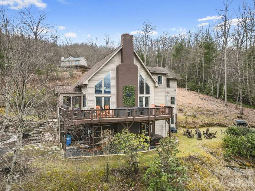 106 Bishop Cove Road, Fairview, NC 28730.  MLS# CAR4382226, YatesRealty ID 22783. 