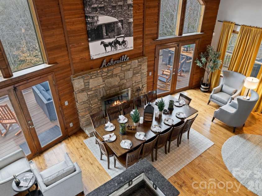 106 Bishop Cove Road, Fairview, NC 28730.  MLS# CAR4382226, YatesRealty ID 22783. 