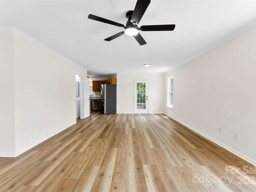 400 Main Street, Granite Quarry, NC 28146.  MLS# CAR4275281, YatesRealty ID 22783. 