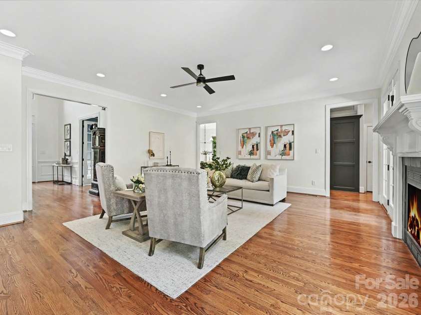 1023 Trinity Ridge Parkway, Fort Mill, SC 29715.  MLS# CAR4372318, YatesRealty ID 22784. Open Living Designed for Entertaining