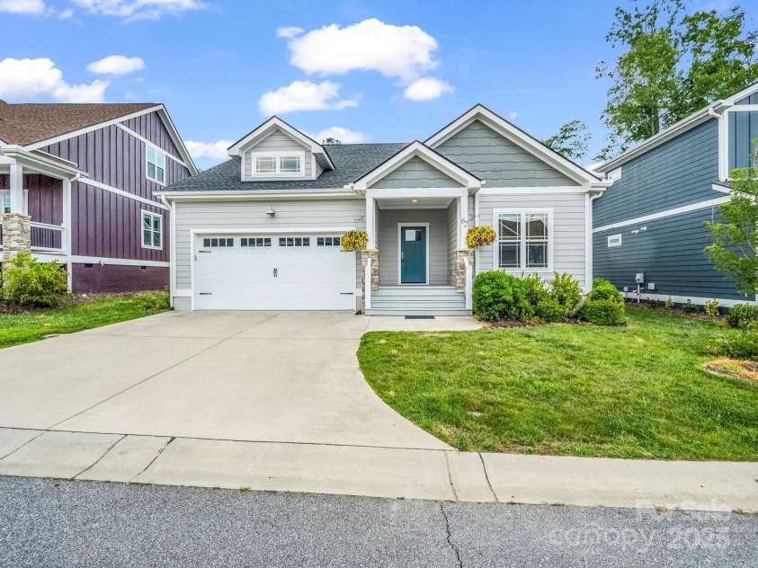 62 Leyland Circle, Hendersonville, NC 28792.  MLS# CAR4270363, YatesRealty ID 22784. Two car garage.