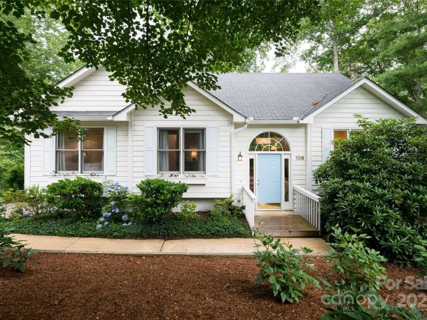 106 Goldfinch Lane, Asheville, NC 28803.  MLS# CAR4274925, YatesRealty ID 22785. Front of home