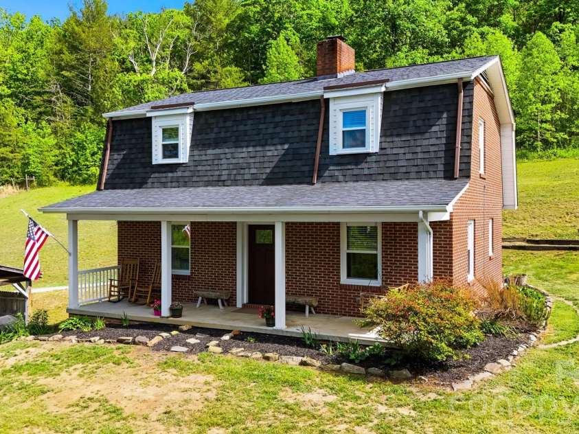 4316 Grandin Road, Lenoir, NC 28645.  MLS# CAR4380941, YatesRealty ID 22785. 