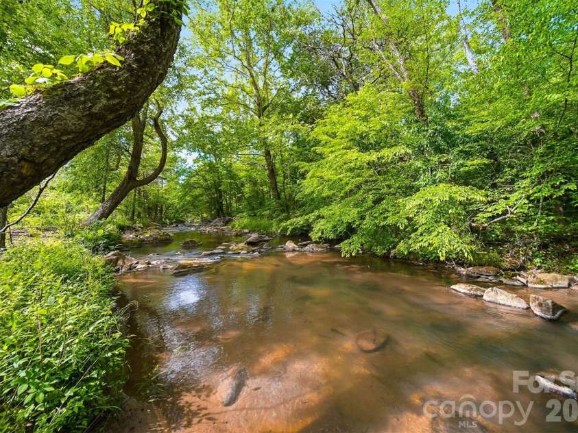 4316 Grandin Road, Lenoir, NC 28645.  MLS# CAR4380941, YatesRealty ID 22785. 
