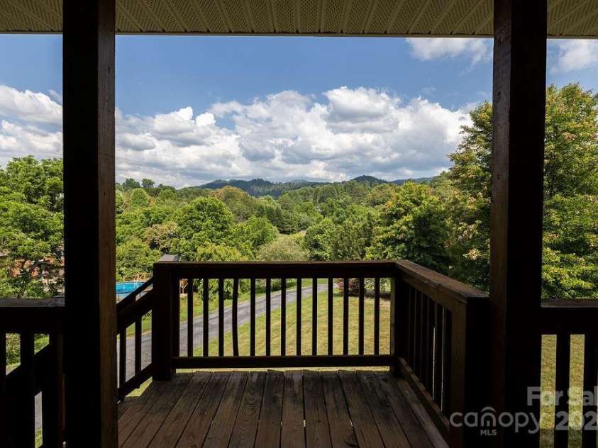 365 Hemlock Springs Trail, Weaverville, NC 28787.  MLS# CAR4275461, YatesRealty ID 22786. 