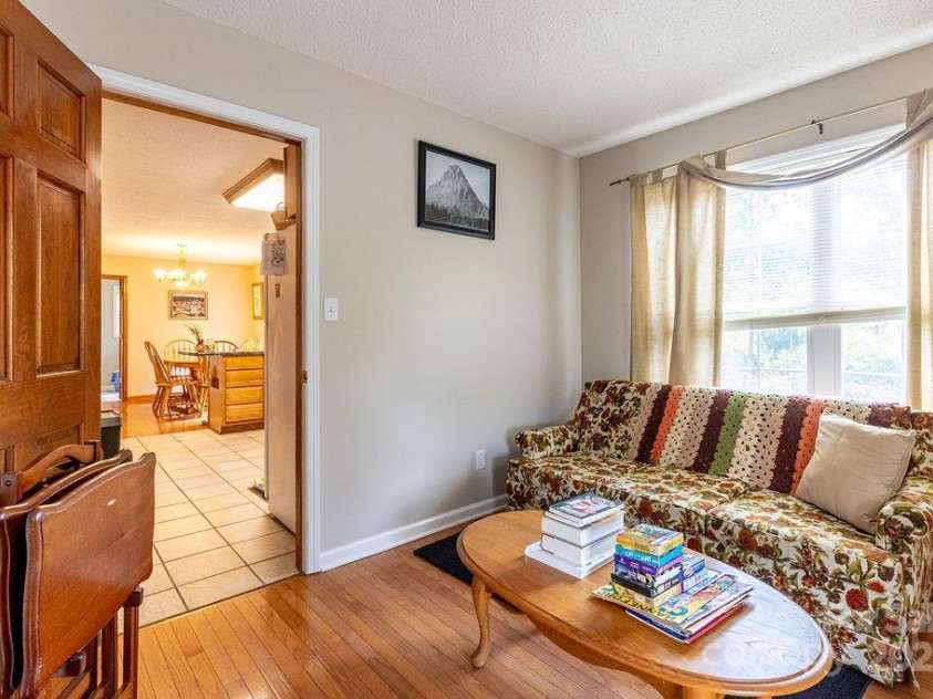 365 Hemlock Springs Trail, Weaverville, NC 28787.  MLS# CAR4275461, YatesRealty ID 22786. 