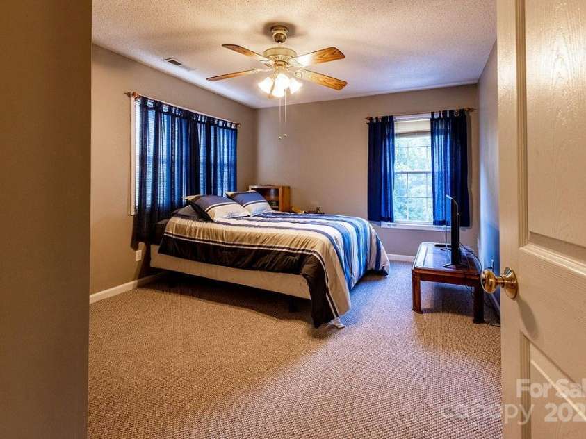 365 Hemlock Springs Trail, Weaverville, NC 28787.  MLS# CAR4275461, YatesRealty ID 22786. 