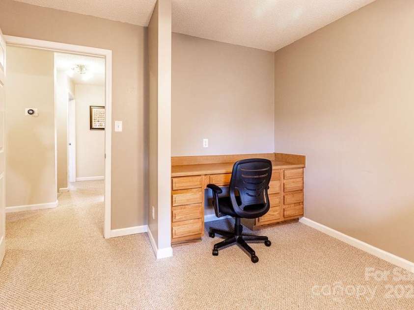 365 Hemlock Springs Trail, Weaverville, NC 28787.  MLS# CAR4275461, YatesRealty ID 22786. 