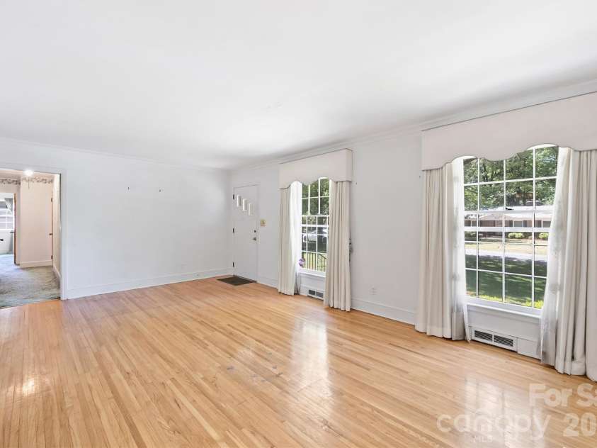 3613 Sulstone Lane, Charlotte, NC 28210.  MLS# CAR4364772, YatesRealty ID 22787. 