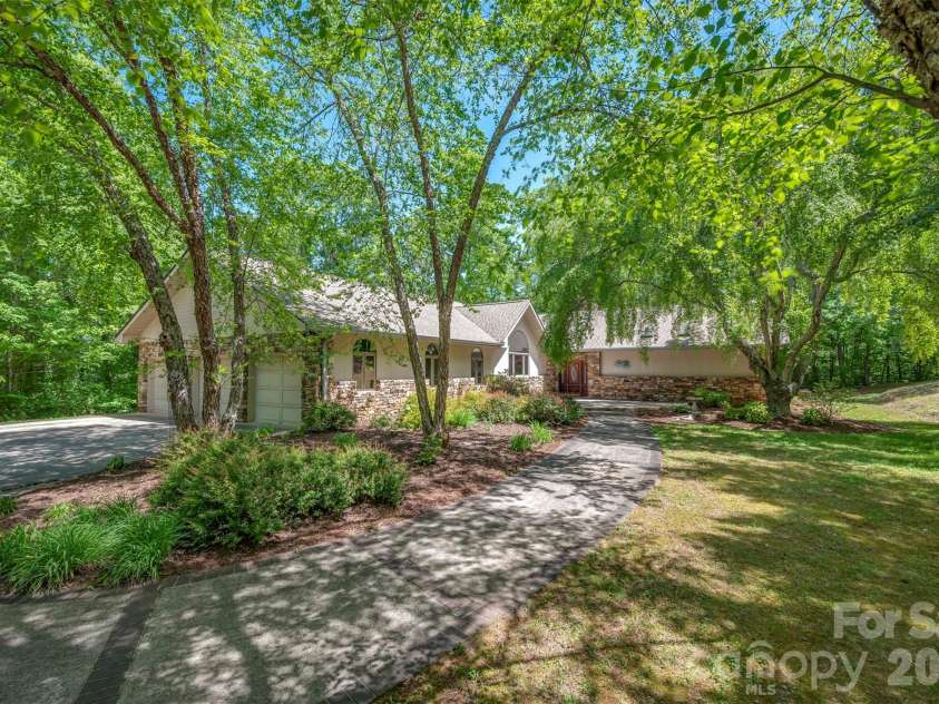 226 Big Rock Drive, Rutherfordton, NC 28139.  MLS# CAR4371763, YatesRealty ID 22788. 