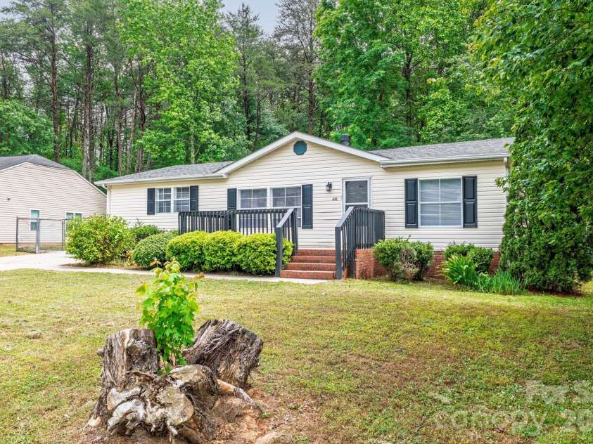 1232 Salvadore Court, Gastonia, NC 28052.  MLS# CAR4378558, YatesRealty ID 22790. 