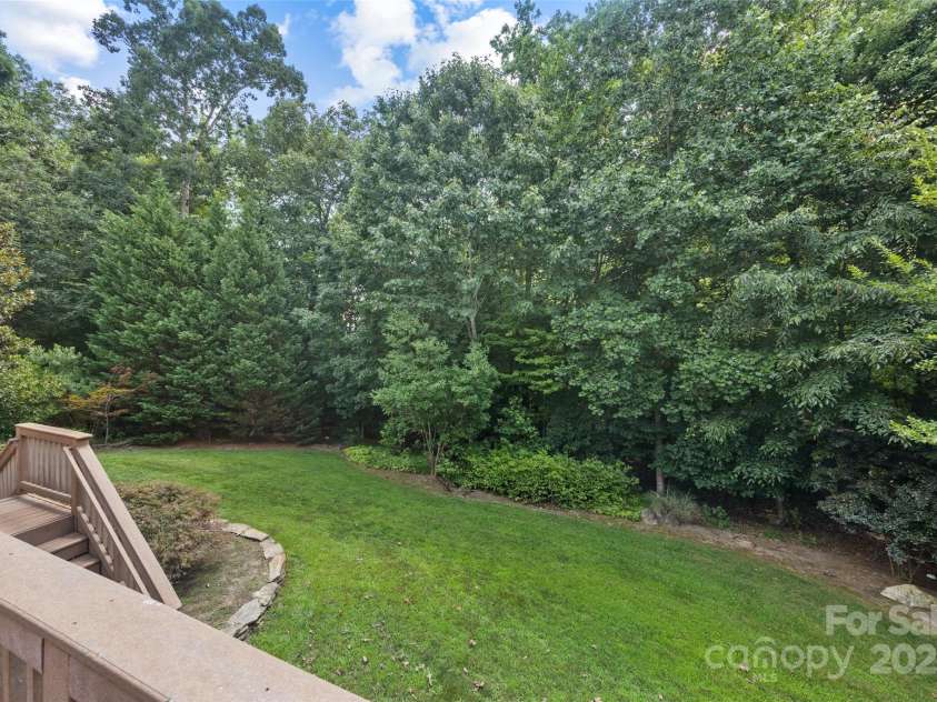 1119 Williamstown Road, Matthews, NC 28105.  MLS# CAR4271632, YatesRealty ID 22791. Professionally landscaped private backyard