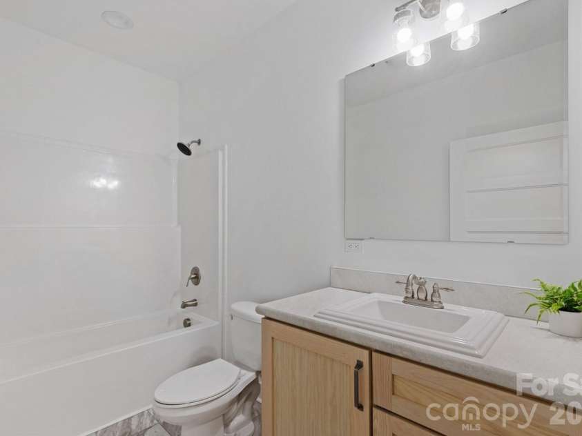 139 Mullinax Drive, Hendersonville, NC 28792.  MLS# CAR4369698, YatesRealty ID 22792. Bathroom 