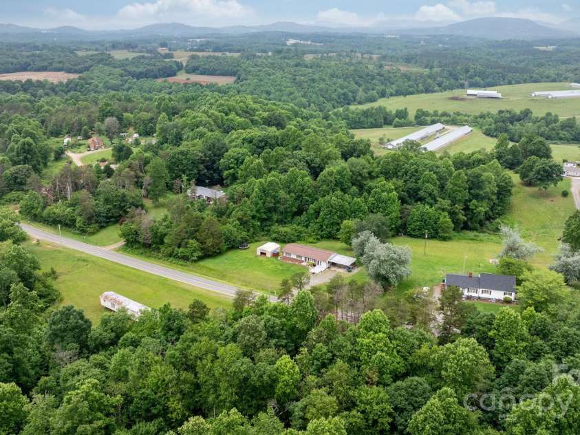 1691 Hill River Road, Hiddenite, NC 28636.  MLS# CAR4264524, YatesRealty ID 22792. 