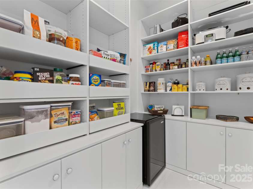 188 Blarney Road, Mooresville, NC 28117.  MLS# CAR4260429, YatesRealty ID 22794. 