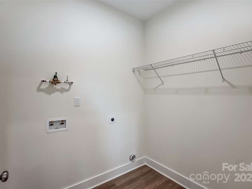 2313 Main Street, Kannapolis, NC 28081.  MLS# CAR4232868, YatesRealty ID 22796. Laundry Room