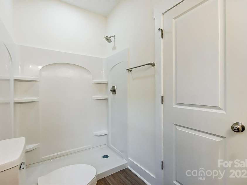 2313 Main Street, Kannapolis, NC 28081.  MLS# CAR4232868, YatesRealty ID 22796. Primary Bathroom